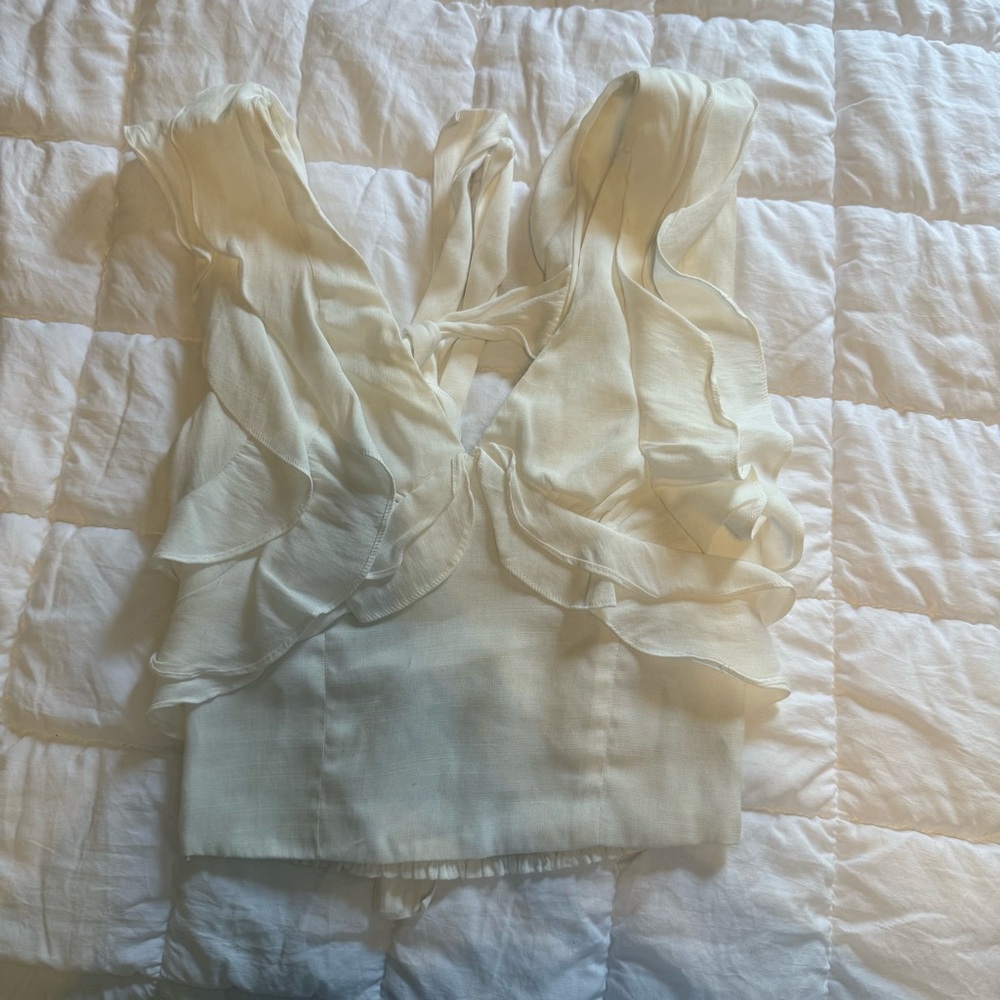 DO+BE White Ruffle Tank Top - Picture 5 of 5